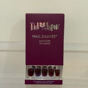 Red Aspen ‘Purple Rae’ Press-On Nails